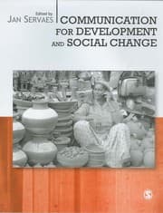Tapa de Communication for development and social change