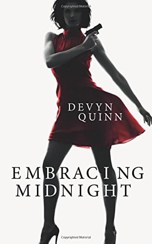 Tapa de Embracing Midnight