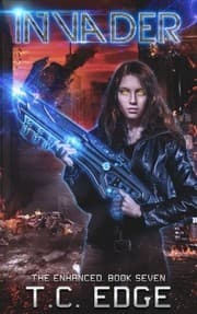 Tapa de Invader: Book Seven in the Enhanced Series (Volume 7)