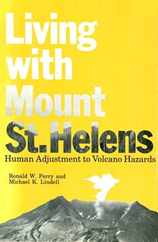 Tapa de Living with Mount St. Helens