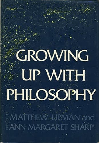Tapa de Growing up with philosophy
