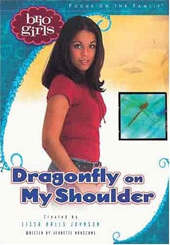 Tapa de Dragonfly on my shoulder