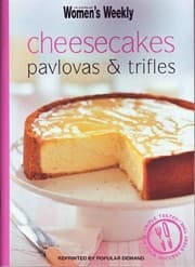 Tapa de The Australian women's weekly Pamela Clark cheesecakes, pavlovas and trifles