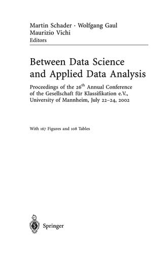 Tapa de Between data science and applied data analysis