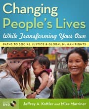 Tapa de Changing people's lives while transforming your own