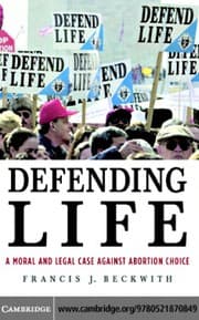Tapa de Defending life