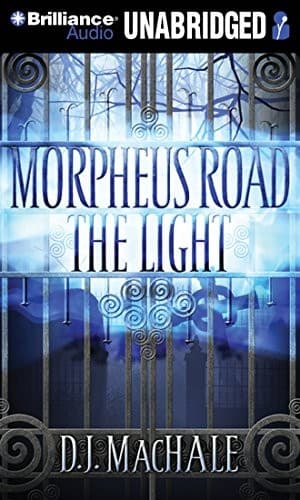 Tapa de The Light (Morpheus Road Series)