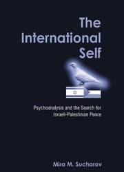 Tapa de The international self