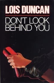 Tapa de Don't Look Behind You