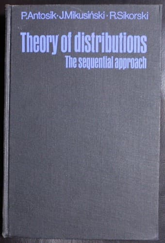 Tapa de Theory of Distributions