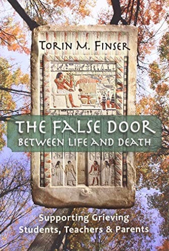 Tapa de The False Door between Life and Death