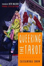 Tapa de Queering the Tarot