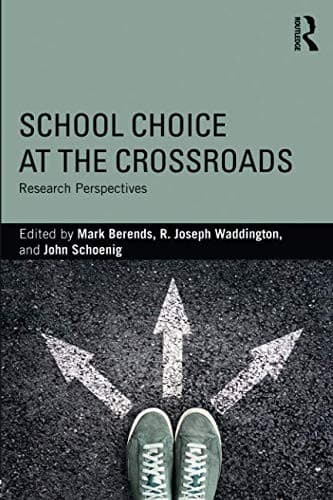 Tapa de School Choice at the Crossroads