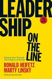 Tapa de Leadership on the Line, With a New Preface