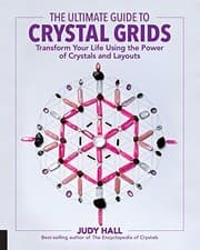 Tapa de The Ultimate Guide to Crystal Grids