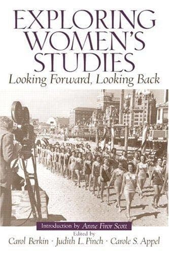 Tapa de Exploring women's studies