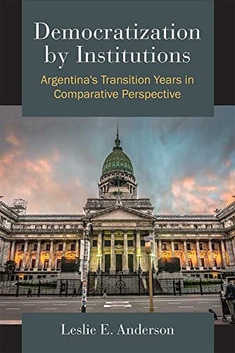 Tapa de Democratization by Institutions