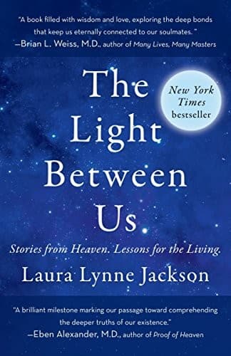 Tapa de The light between us