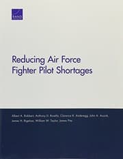 Tapa de Reducing Air Force Fighter Pilot Shortages