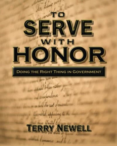 Tapa de To Serve with Honor