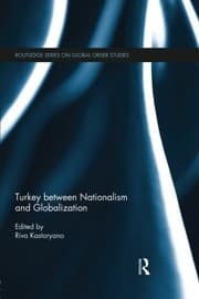 Tapa de Turkey between Nationalism and Globalization