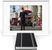 Tapa de London : Portrait of a City Policeman