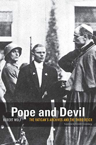 Tapa de Pope and Devil