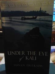 Tapa de Under the Eye of Kali by Susan Oleksiw