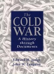 Tapa de The Cold War : a history through documents