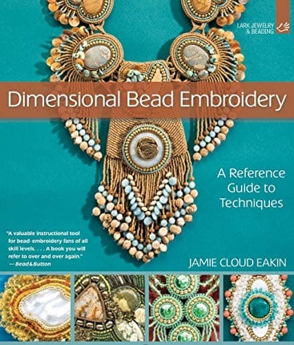 Tapa de Dimensional bead embroidery