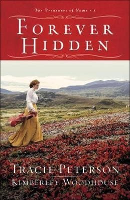 Tapa de Forever hidden [large print]