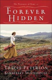 Tapa de Forever hidden [large print]