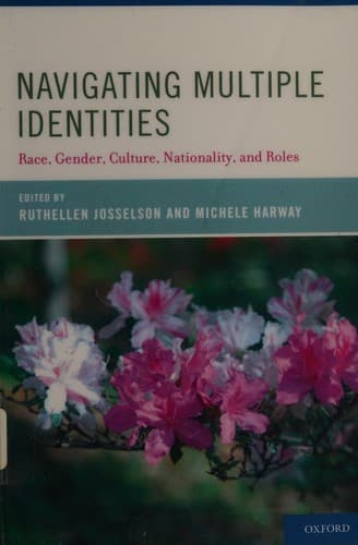 Tapa de Navigating multiple identities
