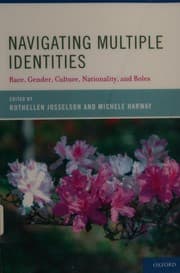 Tapa de Navigating multiple identities