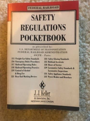 Tapa de Federal railroad safety regulations pocketbook