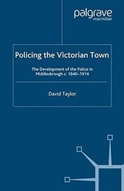 Tapa de Policing the Victorian Town