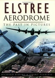 Tapa de Elstree Aerodrome