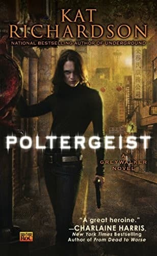 Tapa de Poltergeist