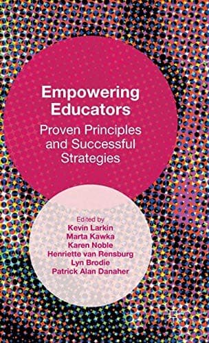 Tapa de Empowering Educators