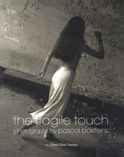 Tapa de The fragil touch
