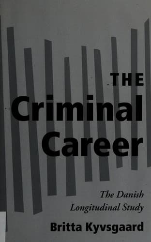 Tapa de The criminal career