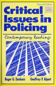 Tapa de Critical issues in policing