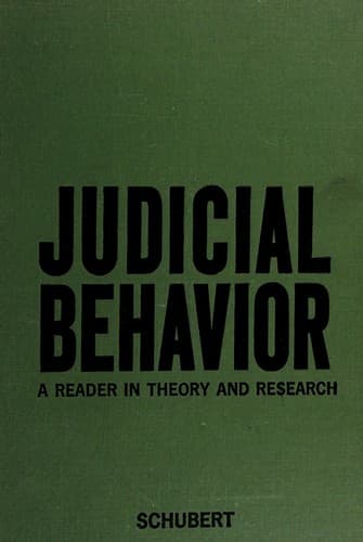 Tapa de Judicial behavior