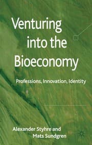 Tapa de Venturing into the bioeconomy