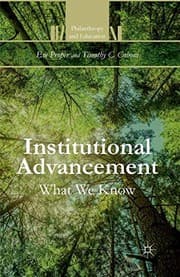 Tapa de Institutional Advancement