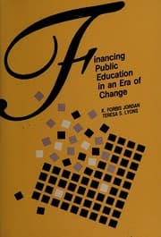 Tapa de Financing public education in an era of change