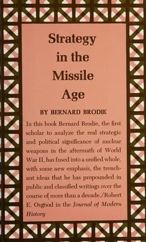 Tapa de Strategy in the missile age