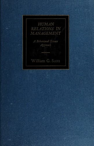 Tapa de Human relations in management