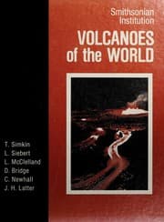 Tapa de Volcanoes of the world