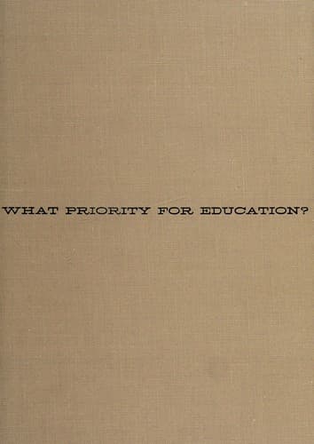 Tapa de What priority for education?